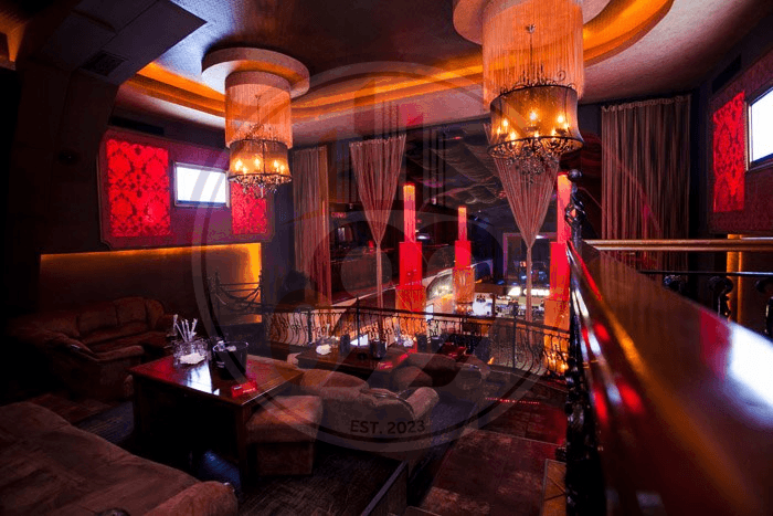 club int 10